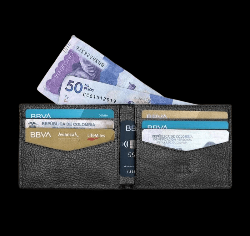 BILLETERA + PORTA-PASAPORTE. - BEHAR